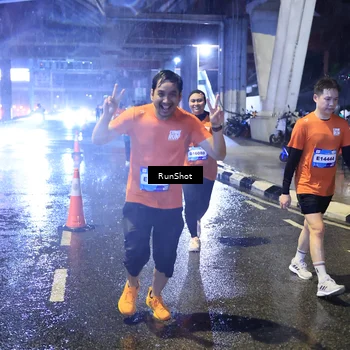 Runner Photo 7919331