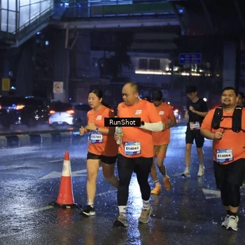 Runner Photo 7919342
