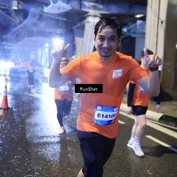 Runner Photo 7919352