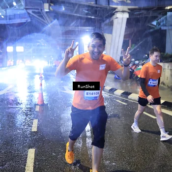 Runner Photo 7919369