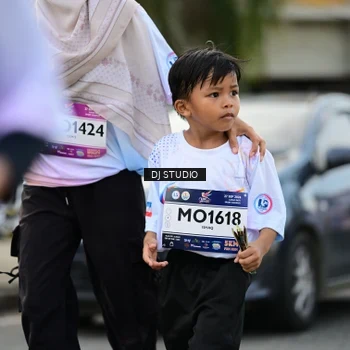 Runner Photo 7919371