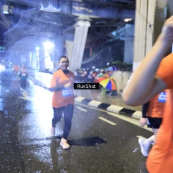 Runner Photo 7919374