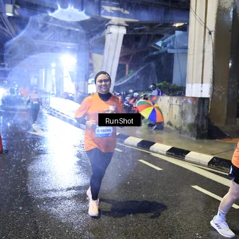 Runner Photo 7919376