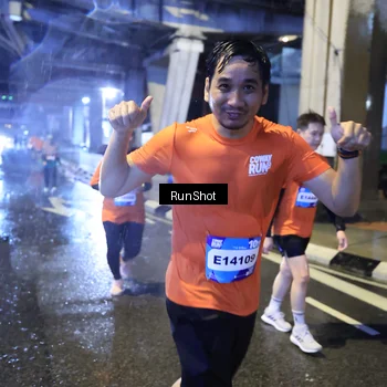 Runner Photo 7919385