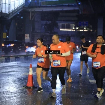 Runner Photo 7919388