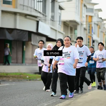 Runner Photo 7919391
