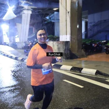 Runner Photo 7919392