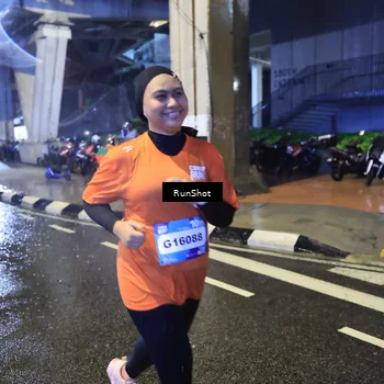 Runner Photo 7919399