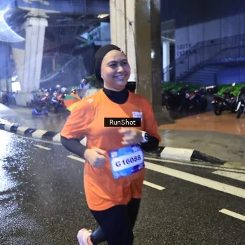 Runner Photo 7919403