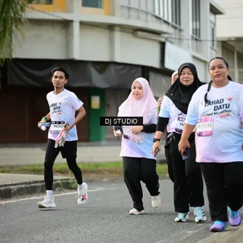 Runner Photo 7919404