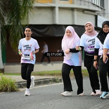 Runner Photo 7919411