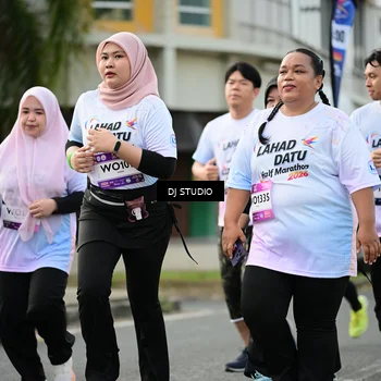 Runner Photo 7919430