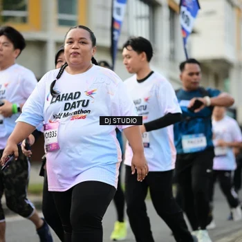 Runner Photo 7919440
