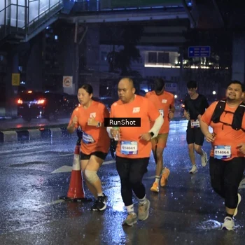 Runner Photo 7919474