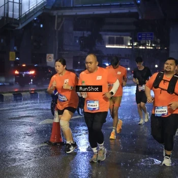 Runner Photo 7919491
