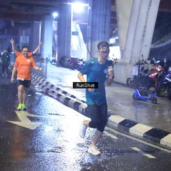Runner Photo 7919518