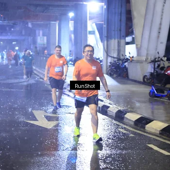 Runner Photo 7919571