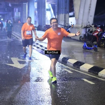 Runner Photo 7919578