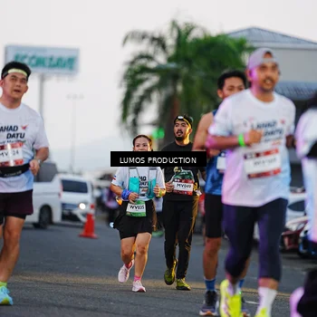 Runner Photo 7919579