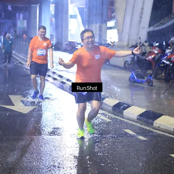 Runner Photo 7919580