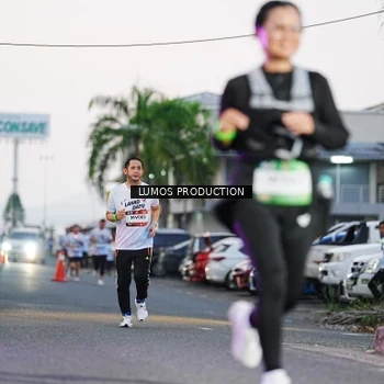 Runner Photo 7919597