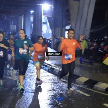 Runner Photo 7919601