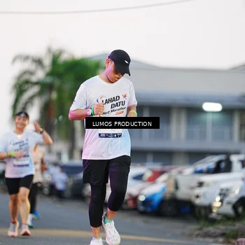 Runner Photo 7919609