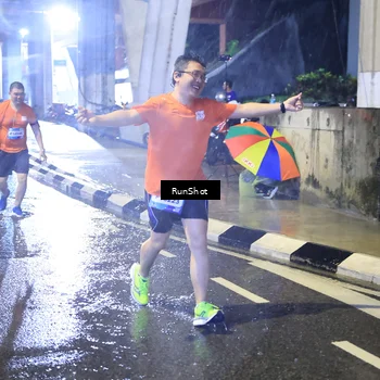 Runner Photo 7919615
