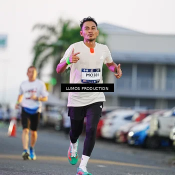 Runner Photo 7919616