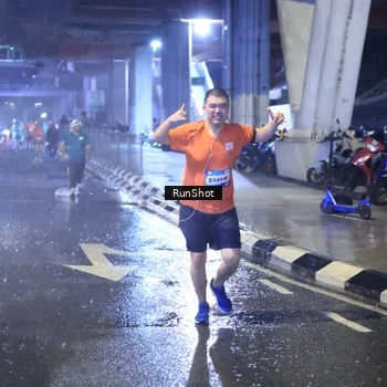 Runner Photo 7919618