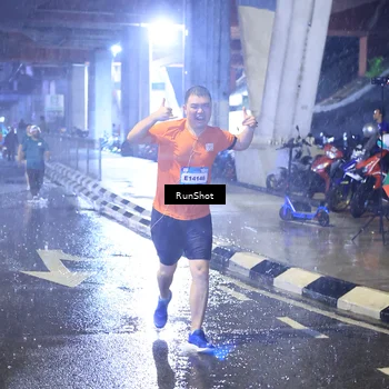 Runner Photo 7919621