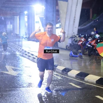 Runner Photo 7919624