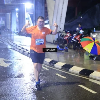 Runner Photo 7919626