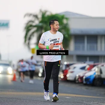Runner Photo 7919629