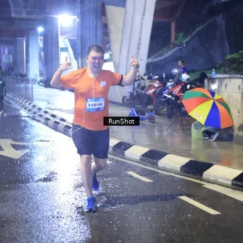Runner Photo 7919630
