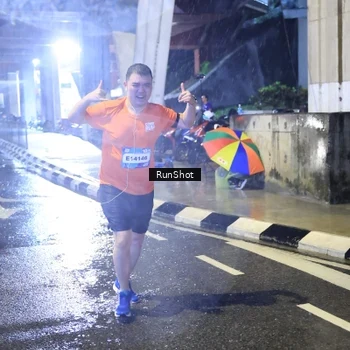 Runner Photo 7919636