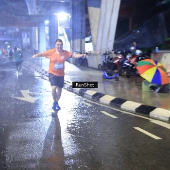 Runner Photo 7919639