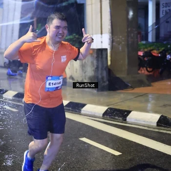 Runner Photo 7919647