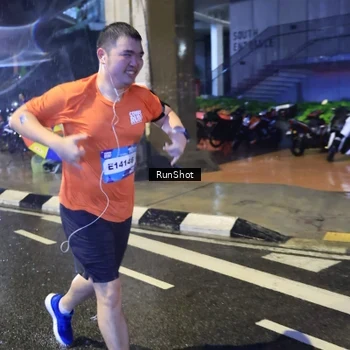 Runner Photo 7919653
