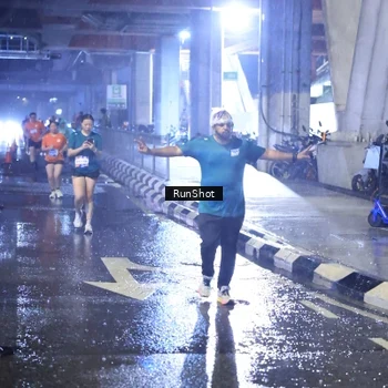 Runner Photo 7919672