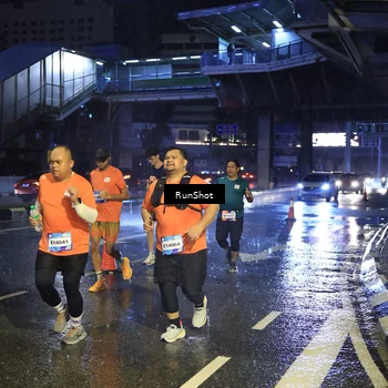 Runner Photo 7919676