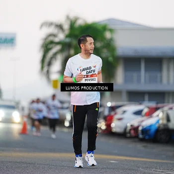 Runner Photo 7919687