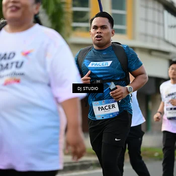 Runner Photo 7919692