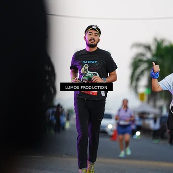 Runner Photo 7919701