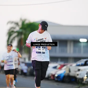 Runner Photo 7919708