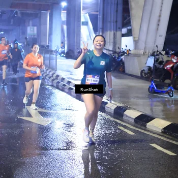 Runner Photo 7919748
