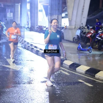 Runner Photo 7919755