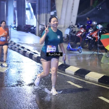 Runner Photo 7919760