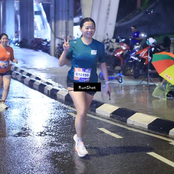 Runner Photo 7919763