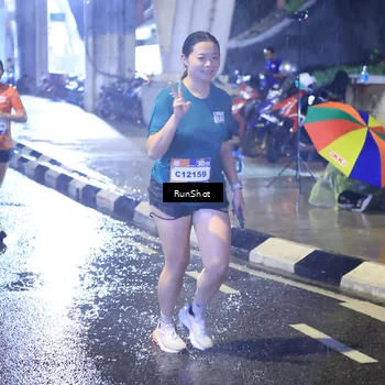 Runner Photo 7919771